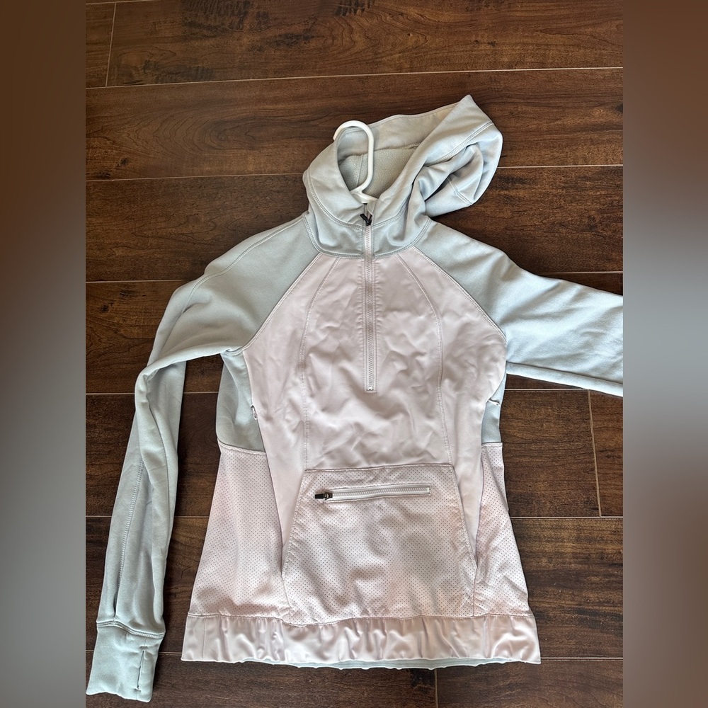 Lululemon jacket. Size 4.